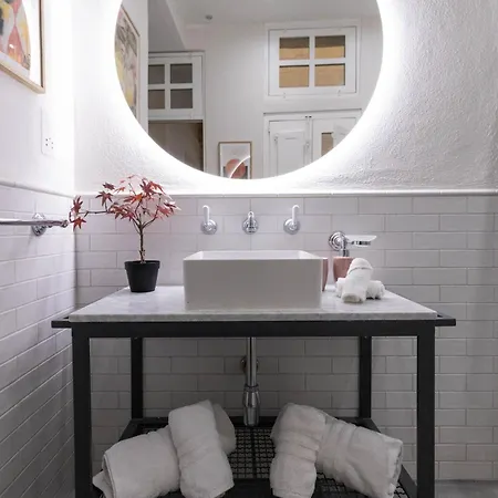 136 Old Bakery Apartman