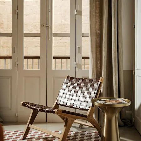 136 Old Bakery فاليتا
